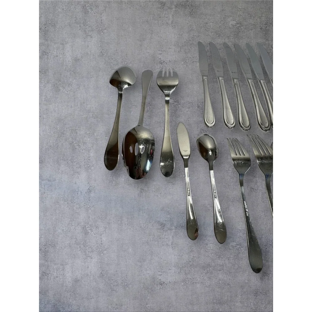Oneida Flatware Set 23pc Silver Satin Sand Dune 18/10 Stainless